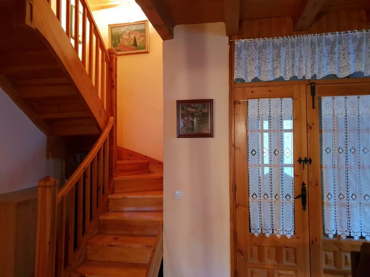 Casa Aranesa Apartment Arties Exterior photo
